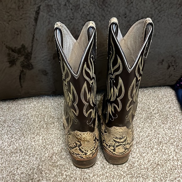 Cowboy boots - Picture 3 of 8